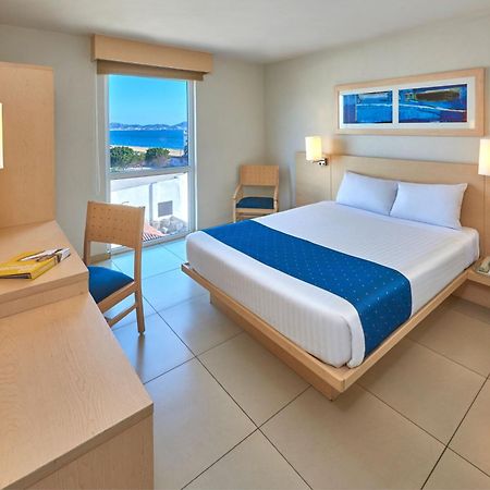 City Express By Marriott Manzanillo Exterior foto